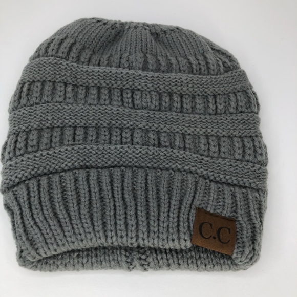 New Gray Ponytail Messy Bun Knit Beanie - Picture 2 of 3
